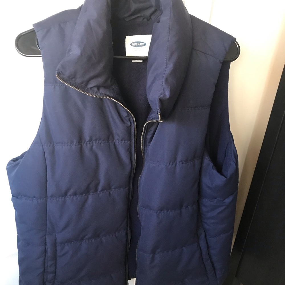 Old navy women’s puffer vest